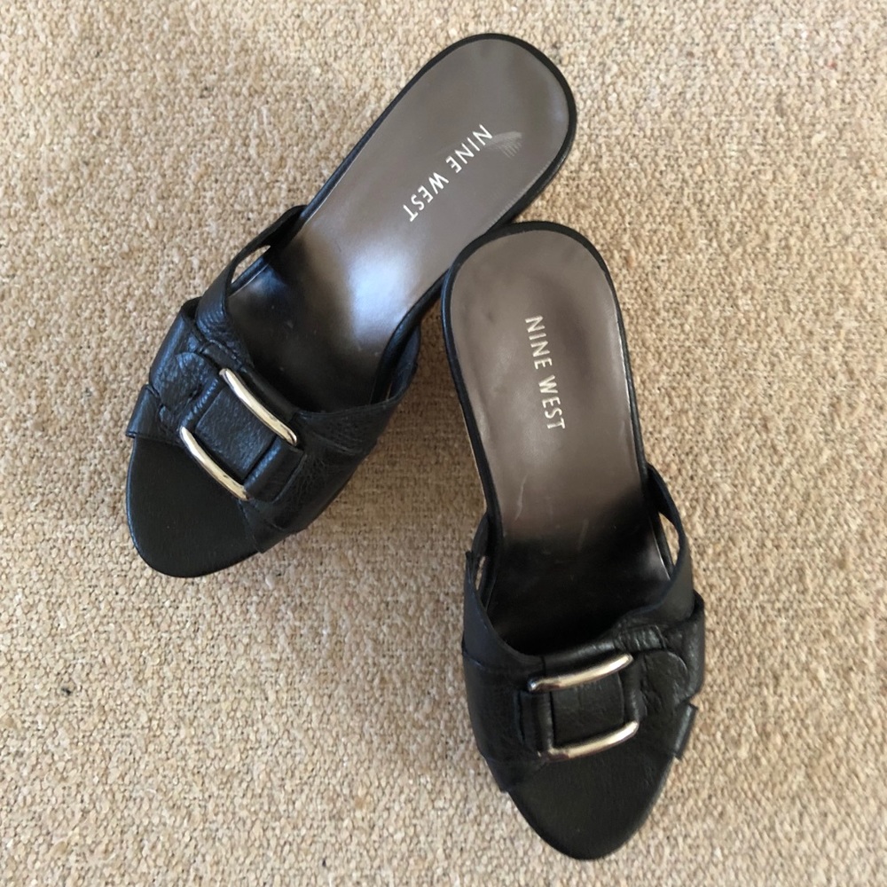 Nine West Black Silver Buckle Slide-on Wedge, 7.5M